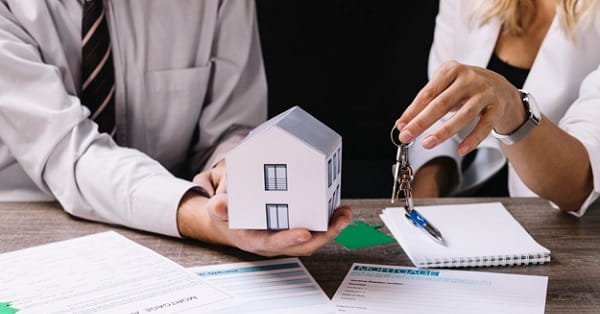 Real Estate Consultant vs Agent