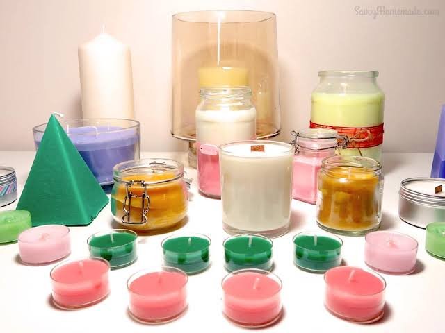 Candle Making Business Advantages and Disadvantages