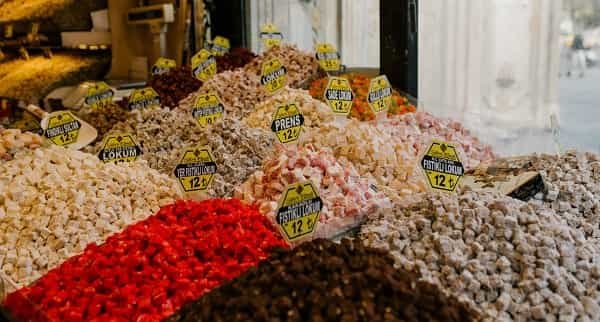 Popcorn Business Advantages and Disadvantages