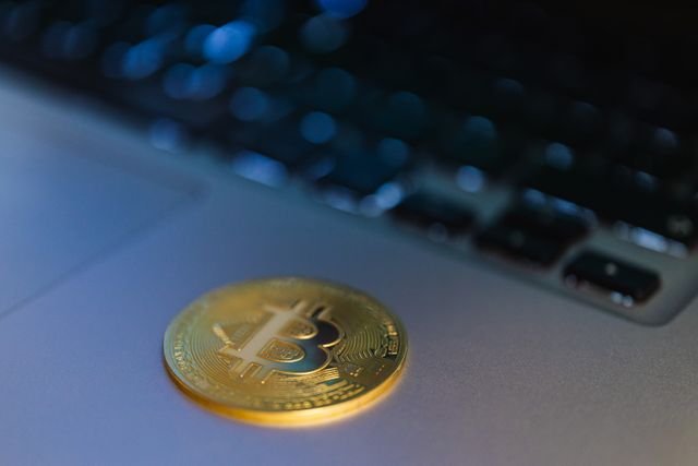 How to Analyze On Chain Metrics for Better Crypto