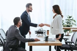 What Dutch Investors Should Look for When Researching Individual Companies